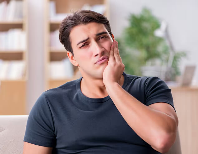 Toothache image - Emergency dentist Rotherham